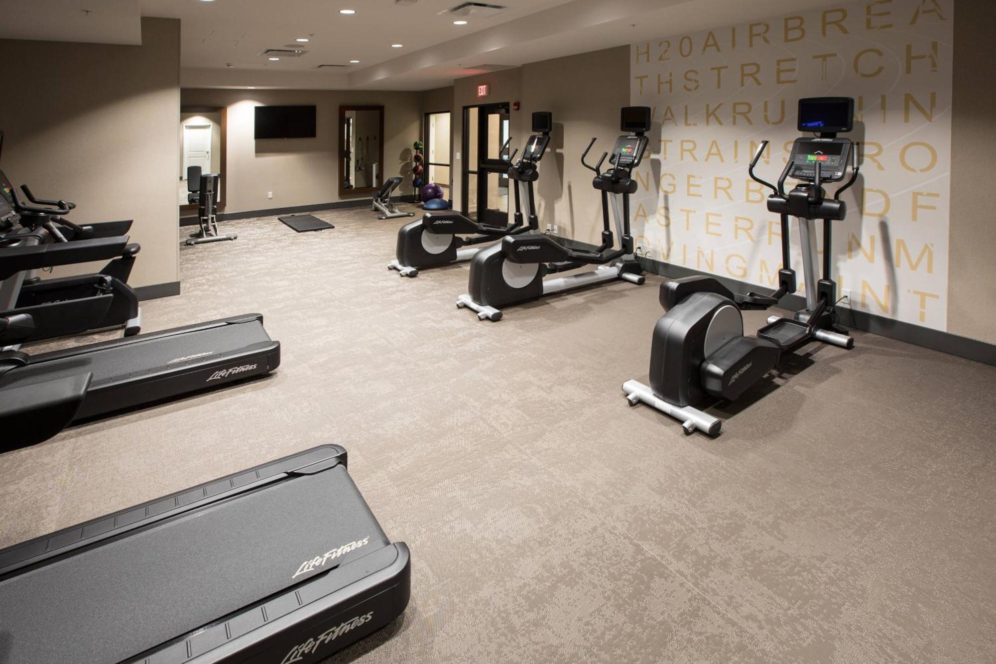 Residence Inn By Marriott Louisville East/Oxmoor Εξωτερικό φωτογραφία