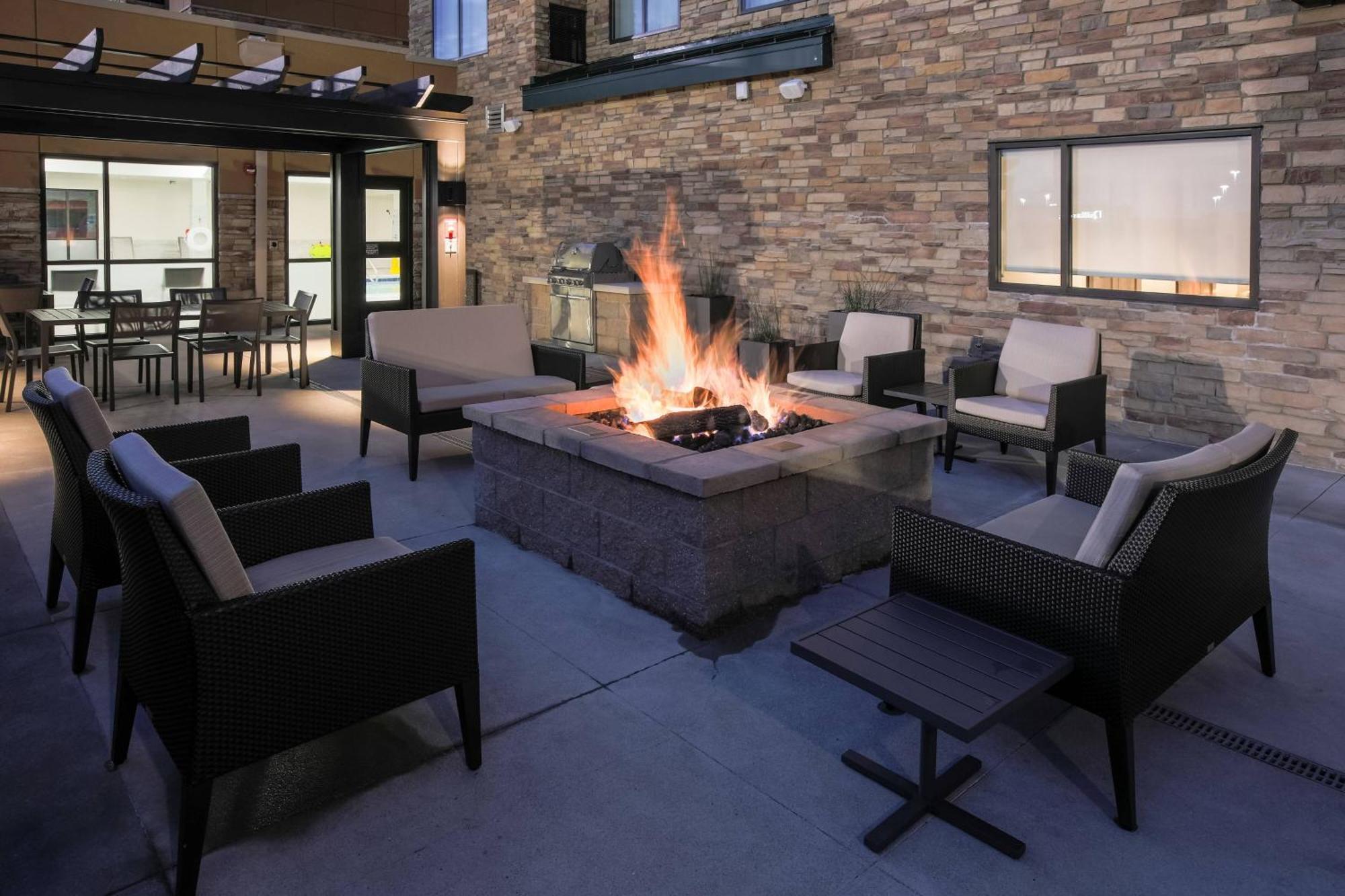 Residence Inn By Marriott Louisville East/Oxmoor Εξωτερικό φωτογραφία